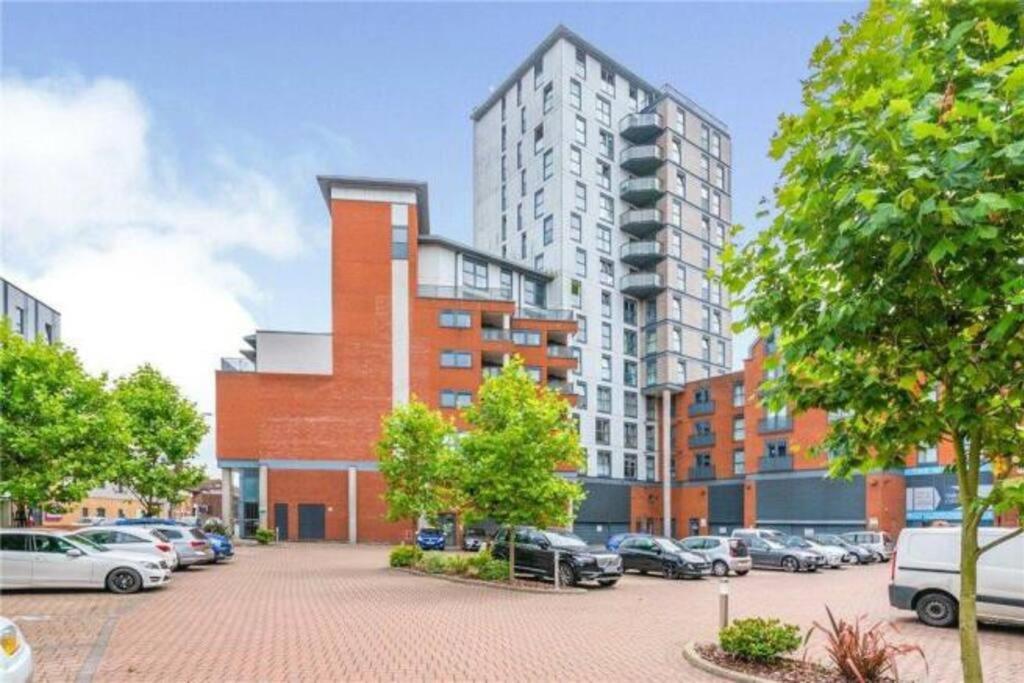 Luxury 1 Bed Ipswich Marina Apartment Free Parking Exterior photo